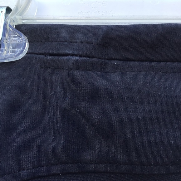 Lululemon Wander pant reflective hem back pocket - Picture 8 of 8